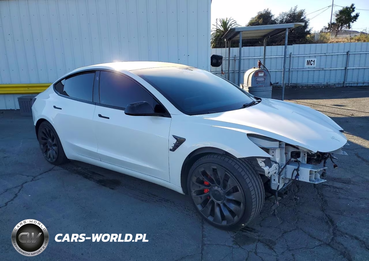 2023 Tesla Model 3 VIN:5YJ3E1EC1PF476261 - 4