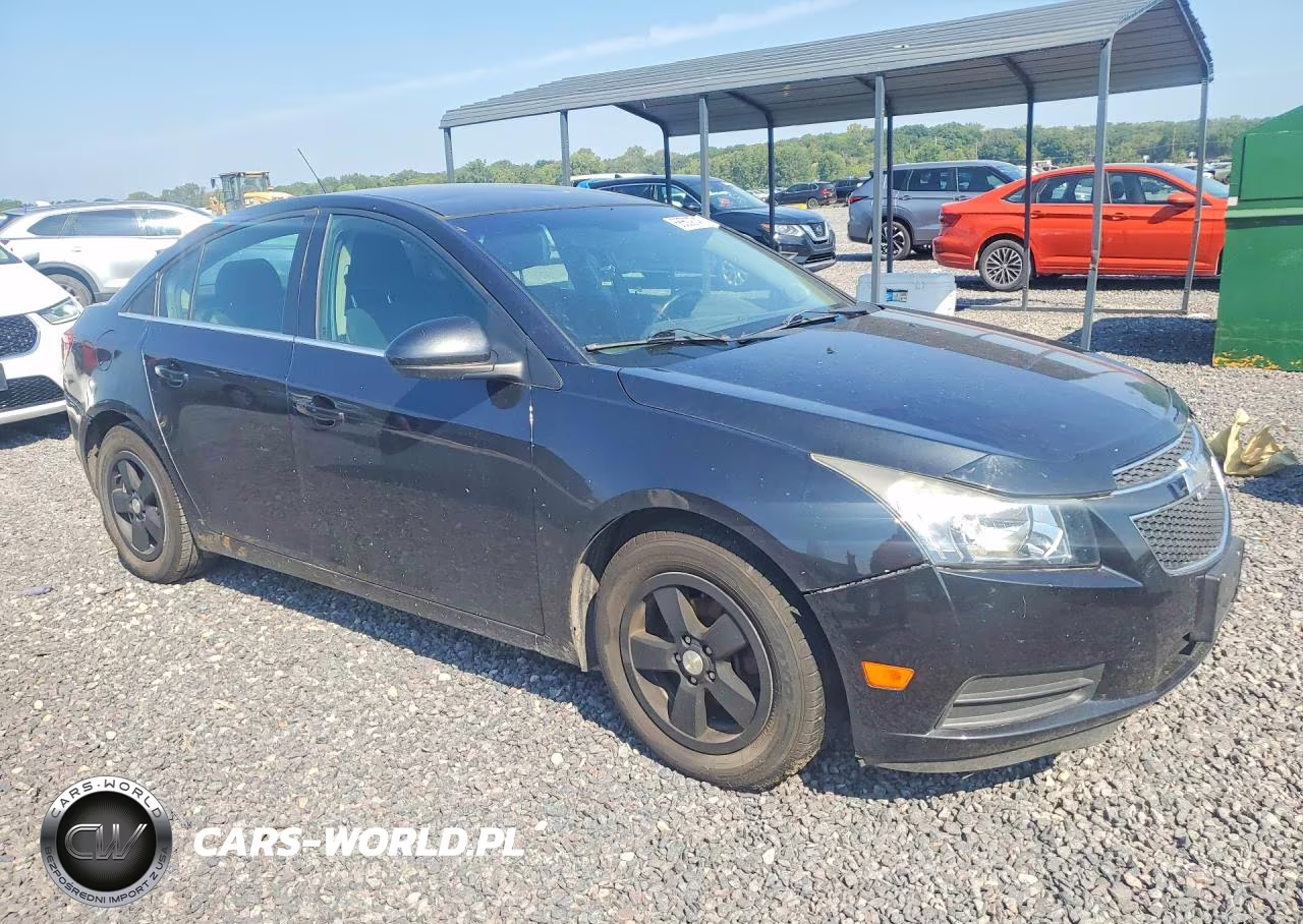 2014 Chevrolet Cruze Lt VIN:1G1PC5SB2E7245830 - 4
