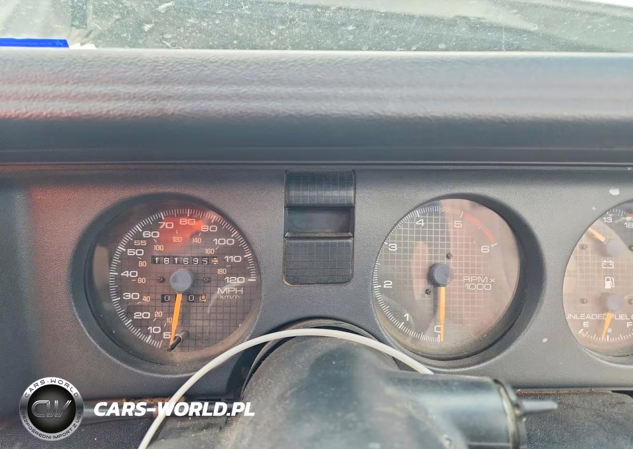 1992 Pontiac Firebird VIN:1G2FS33E2NL220800 - 9
