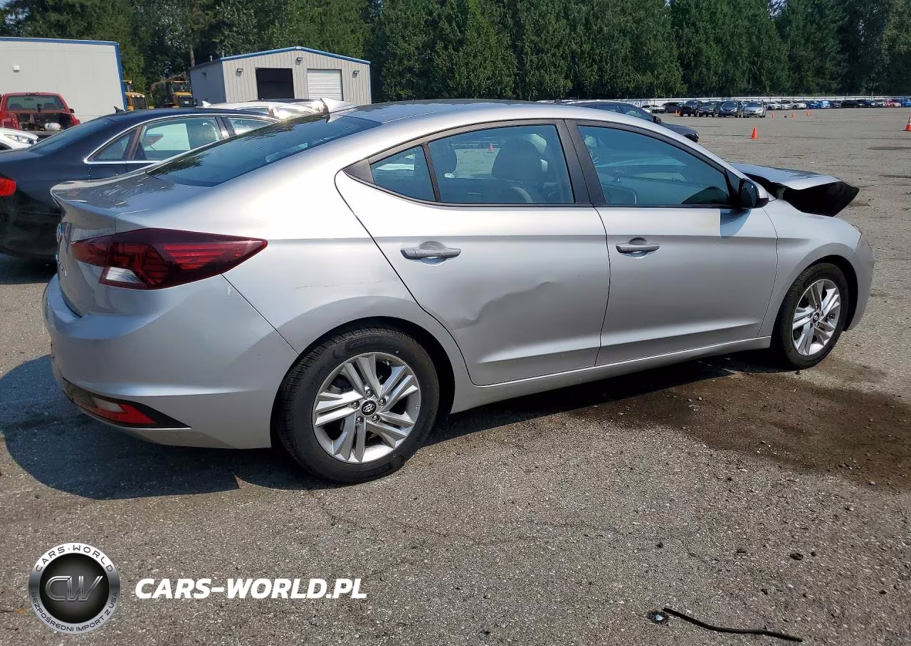 2020 Hyundai Elantra Sel VIN:5NPD84LFXLH561511 - 3