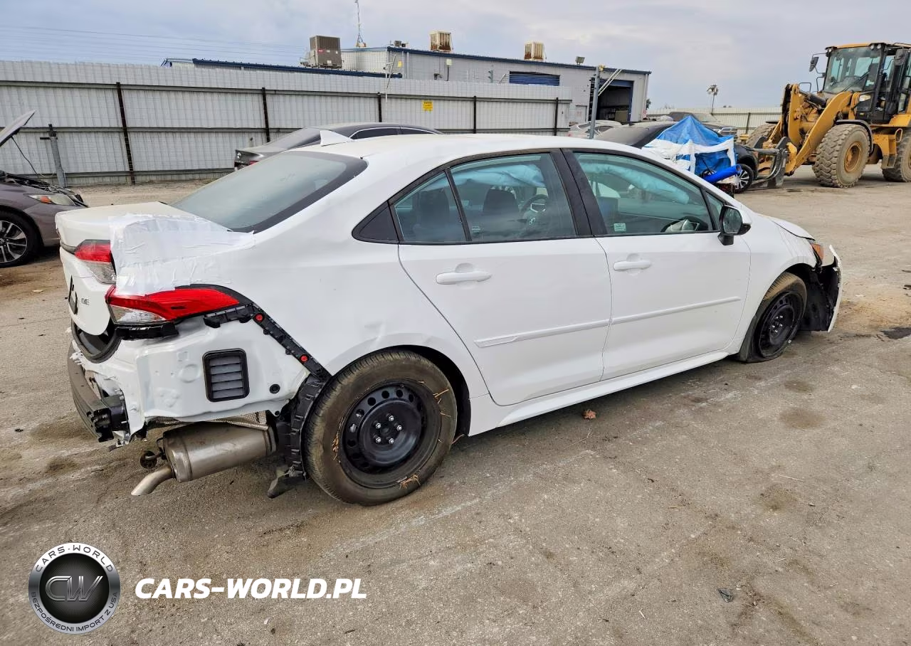 2025 Toyota Corolla Le VIN:5YFB4MDE6SP231813 - 3