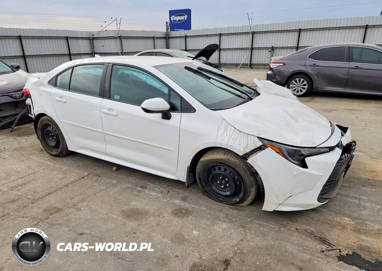 2025 Toyota Corolla Le VIN:5YFB4MDE6SP231813 - 4