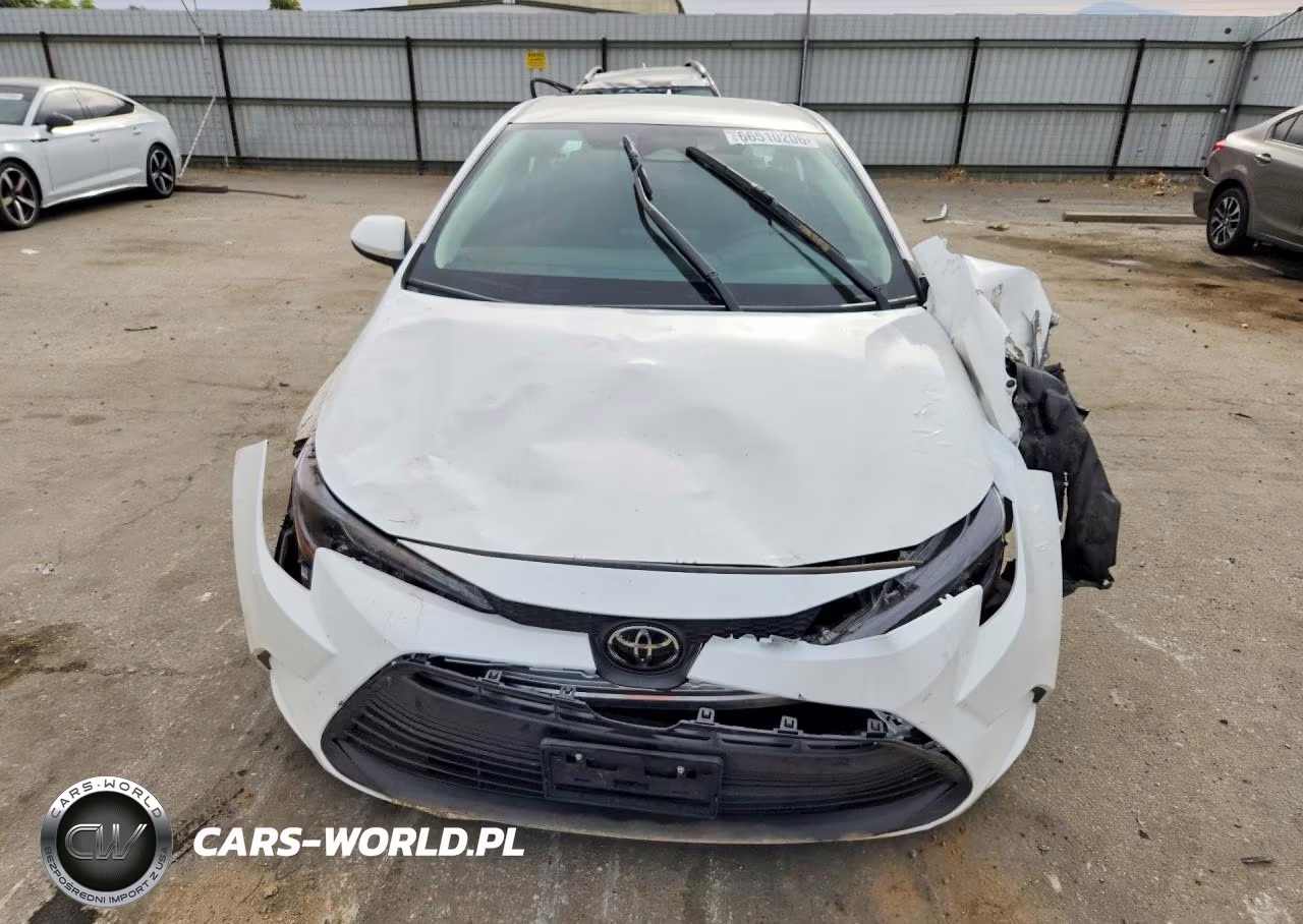 2025 Toyota Corolla Le VIN:5YFB4MDE6SP231813 - 5