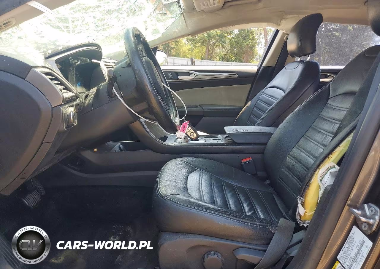 2018 Ford Fusion S VIN:3FA6P0G75JR193617 - 7