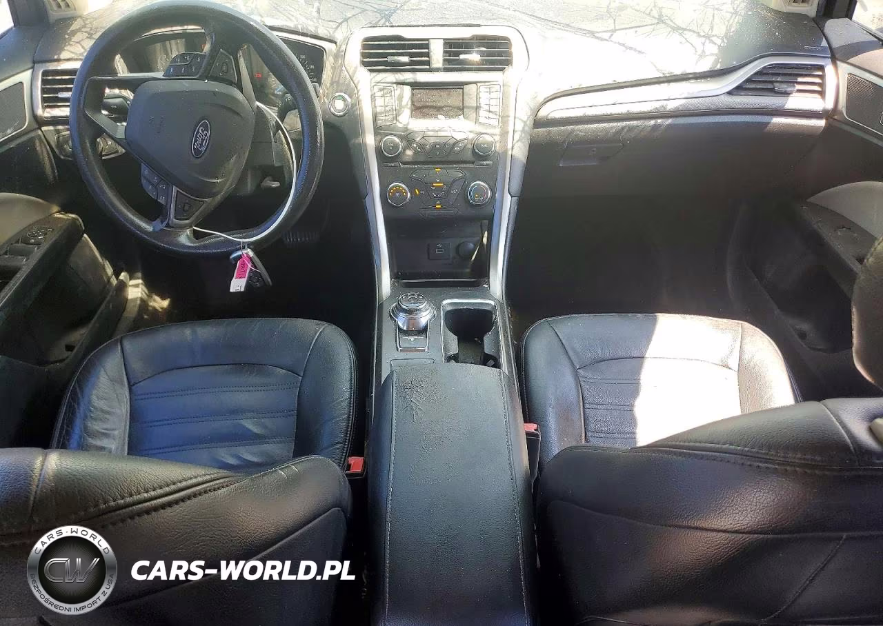 2018 Ford Fusion S VIN:3FA6P0G75JR193617 - 8