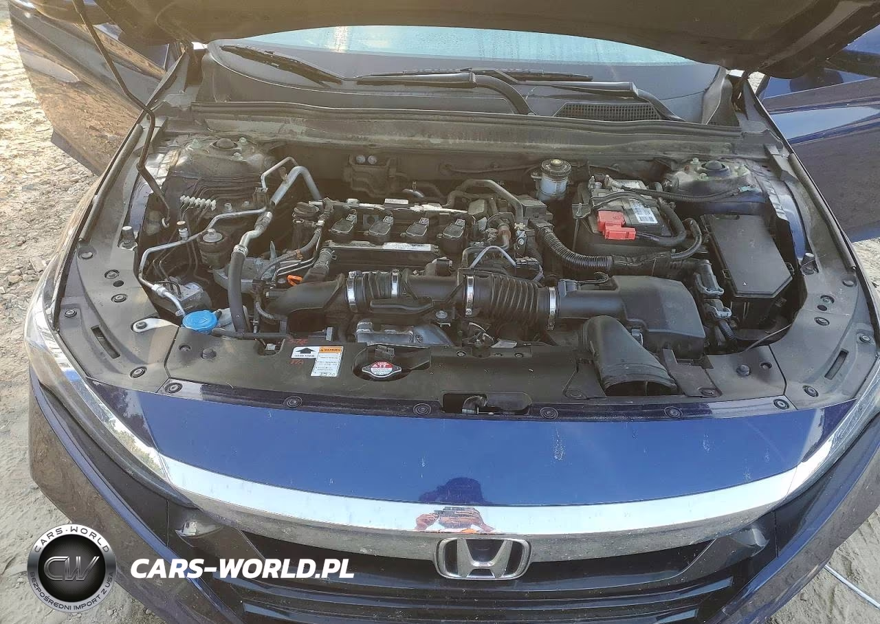 2018 Honda Accord Touring VIN:1HGCV1F93JA046137 - 11