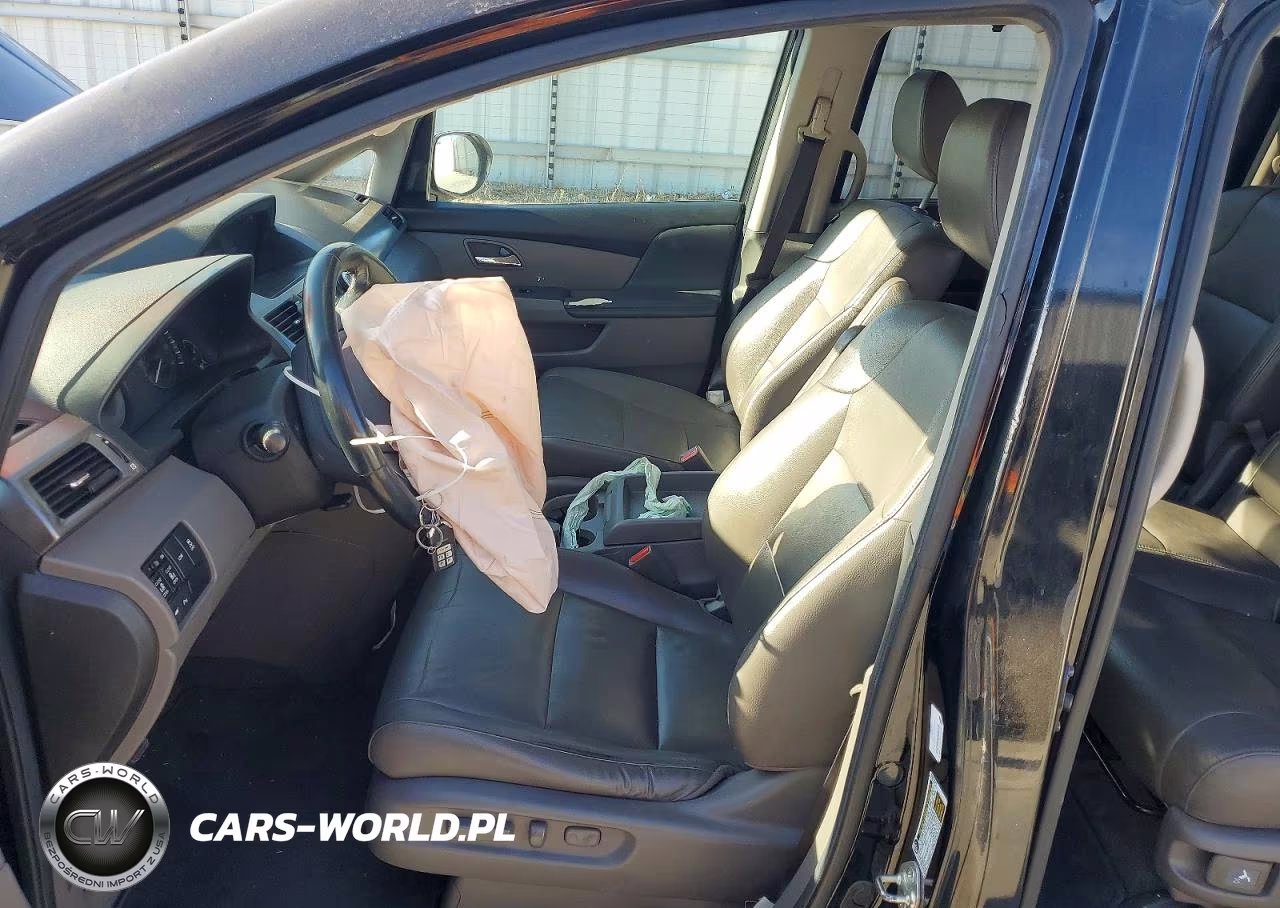 2014 Honda Odyssey Touring VIN:5FNRL5H99EB024286 - 7