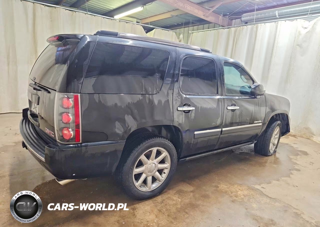 2013 GMC Yukon Denali VIN:1GKS2EEF1DR125009 - 3