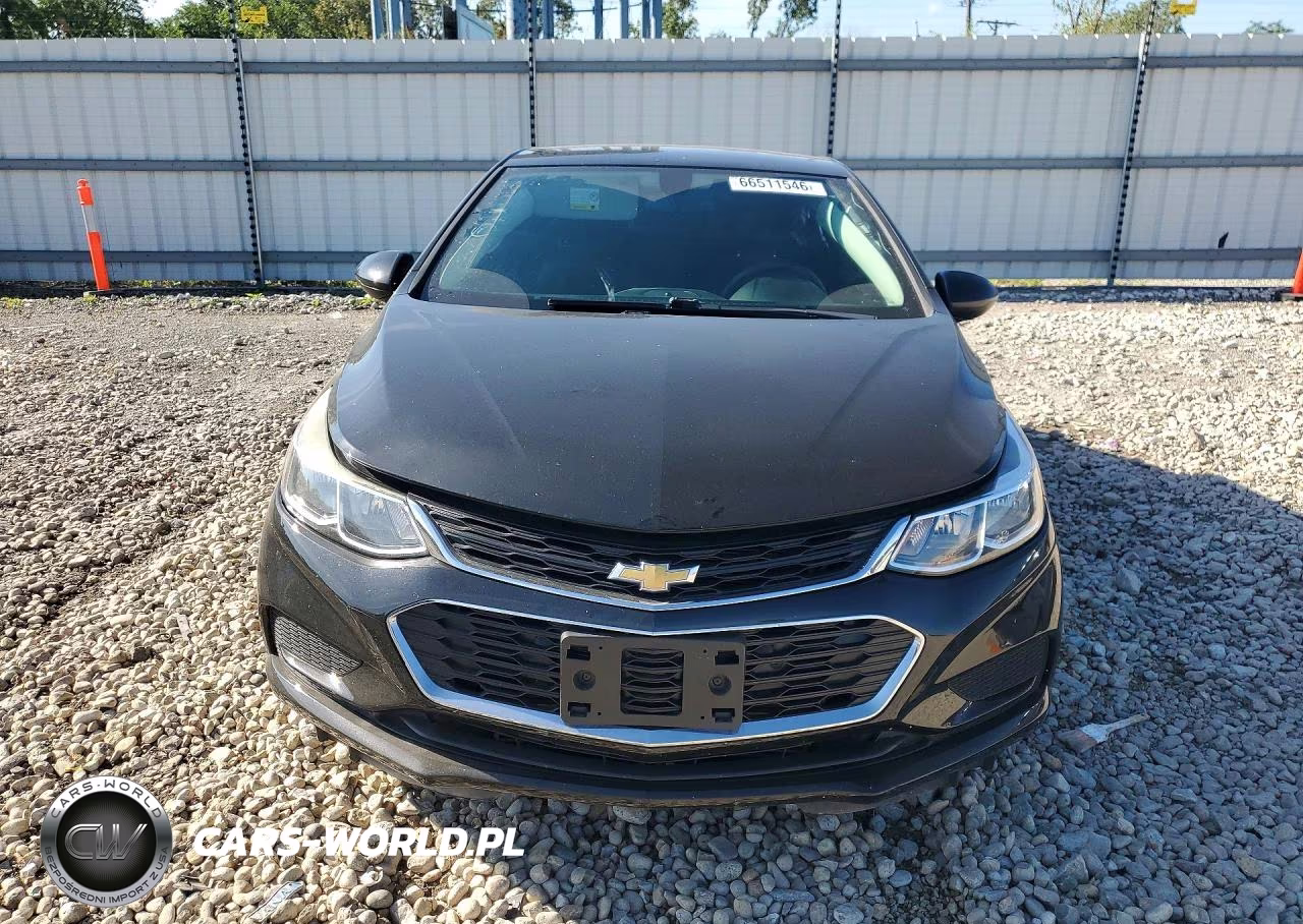 2017 Chevrolet Cruze Ls VIN:1G1BC5SM5H7281043 - 5