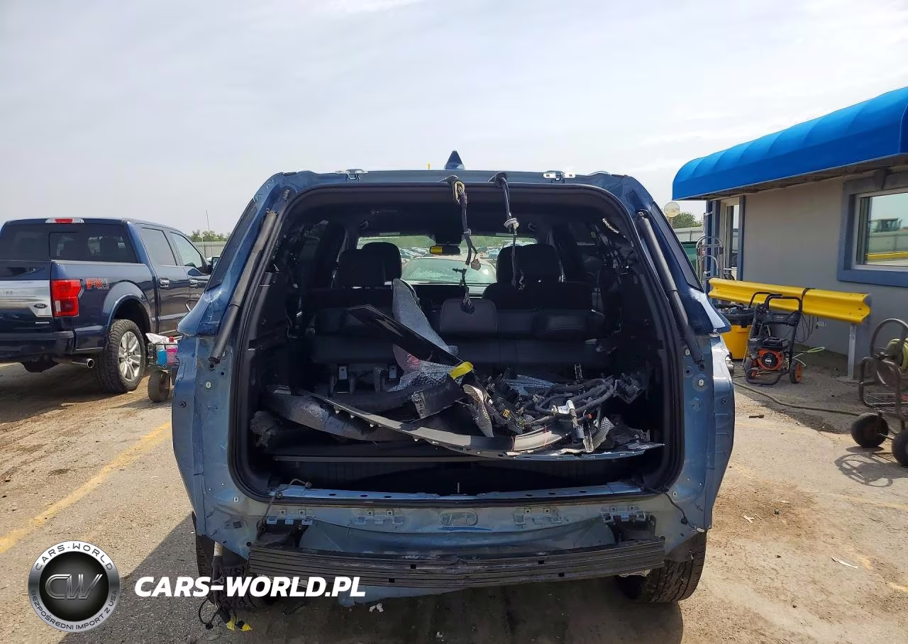 2025 Buick Enclave Preferred VIN:5GAERARS1SJ142331 - 6