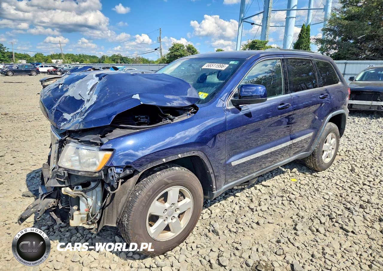 2013 Jeep Grand Cherokee Laredo – zdjęcie 1 z 12