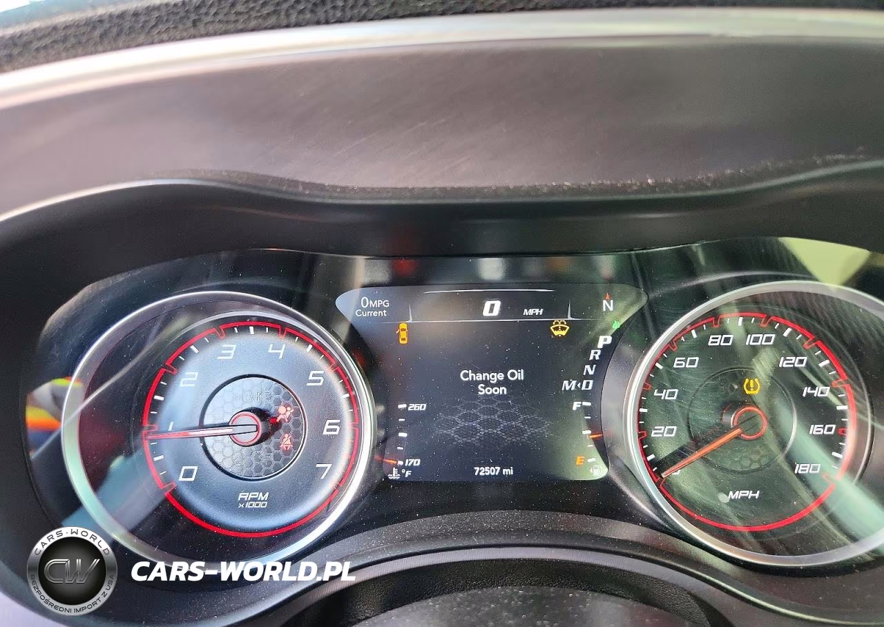2020 Dodge Charger Scat Pack VIN:2C3CDXGJ9LH183945 - 9
