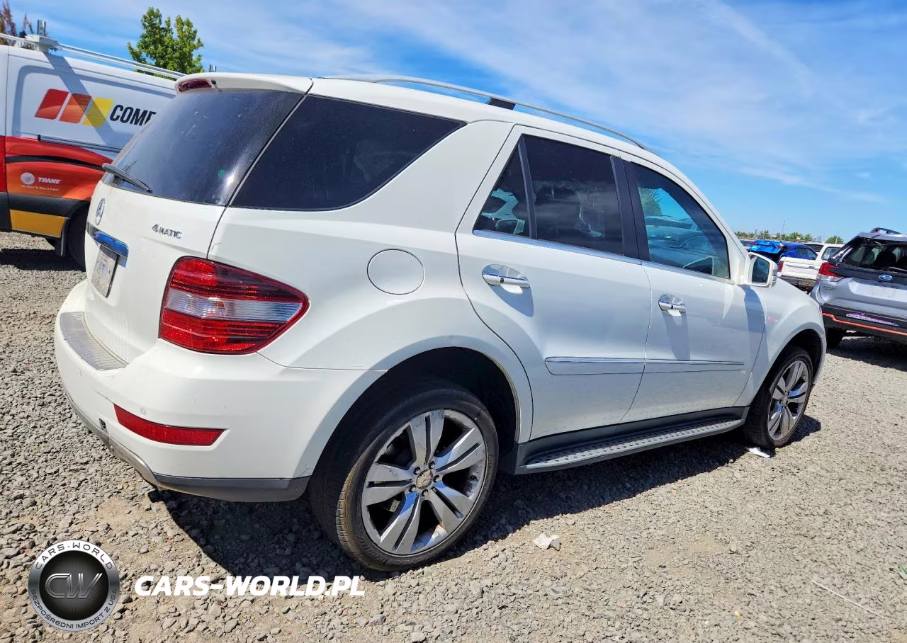 2011 Mercedes-Benz Ml 350 4Matic VIN:4JGBB8GB9BA735156 - 3