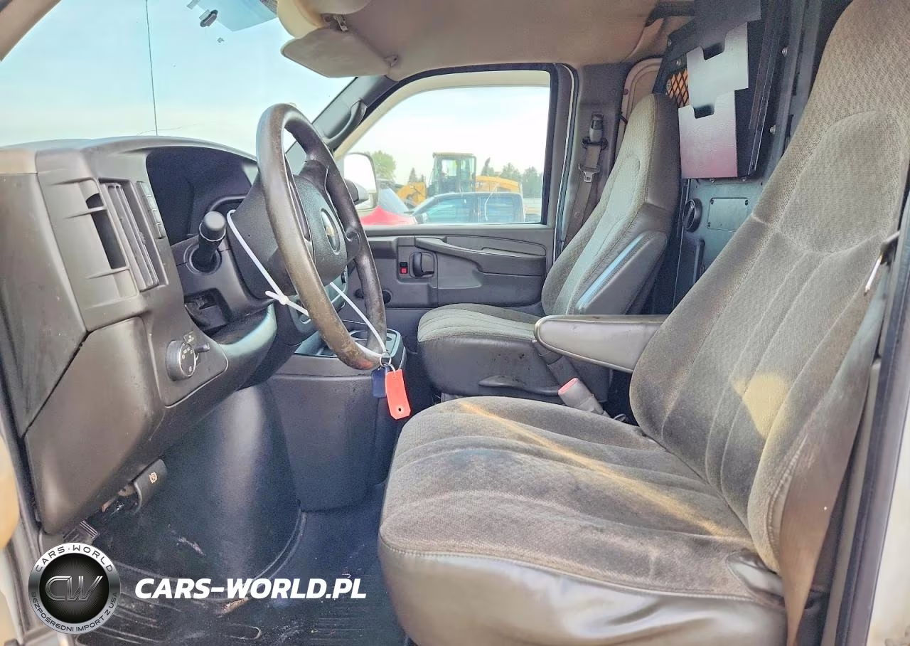 2009 Chevrolet Express G2500 VIN:1GCGG25C091163148 - 7