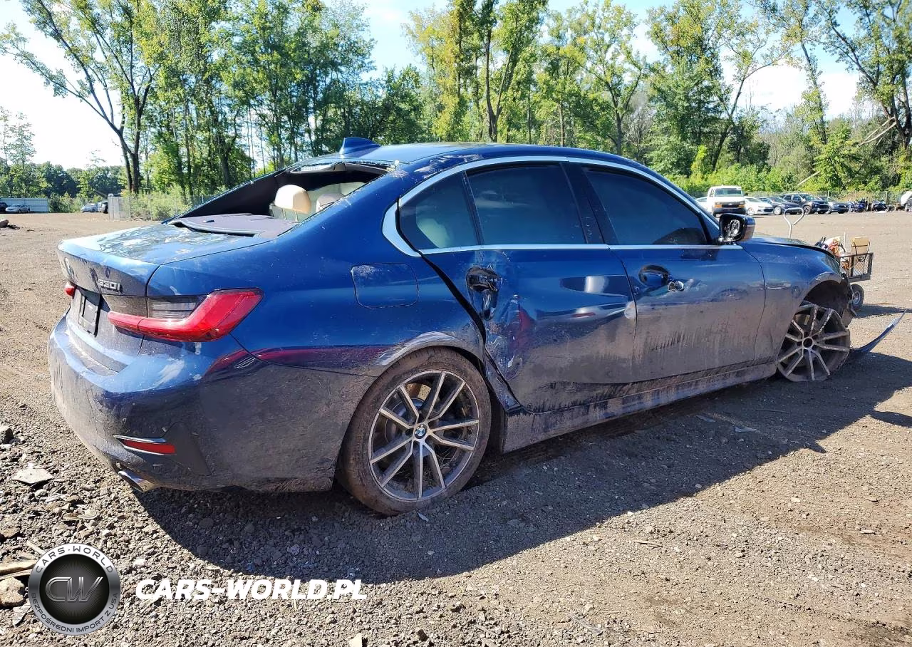 2021 BMW 330Xi VIN:3MW5R7J05M8C21654 - 3