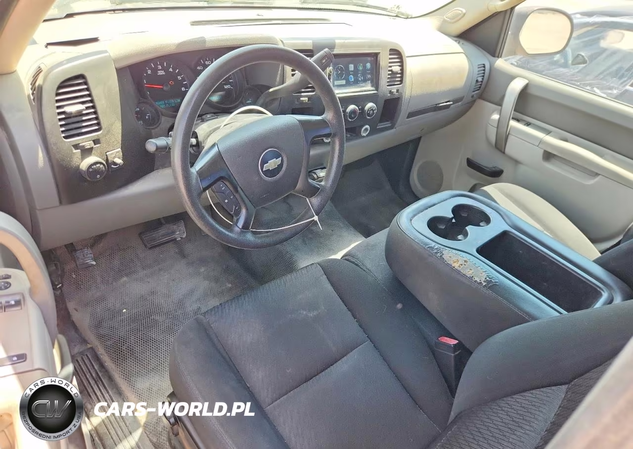 2010 Chevrolet Silverado C1500 VIN:1GCPCPEX4AZ194761 - 8