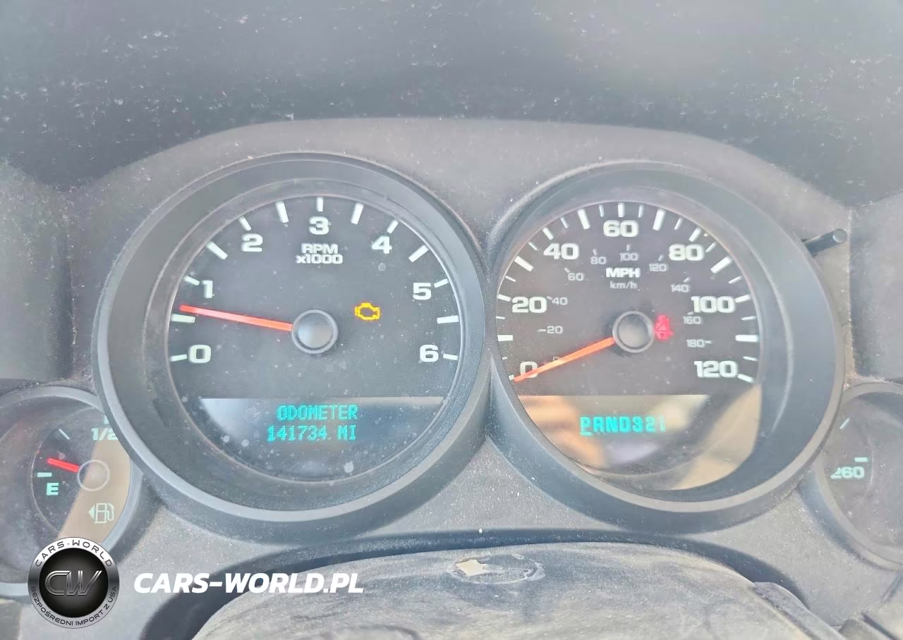 2010 Chevrolet Silverado C1500 VIN:1GCPCPEX4AZ194761 - 9