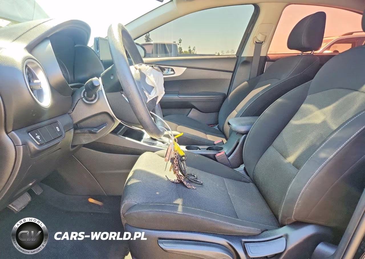 2022 Kia Forte Lxs VIN:3KPF24AD3NE503159 - 7