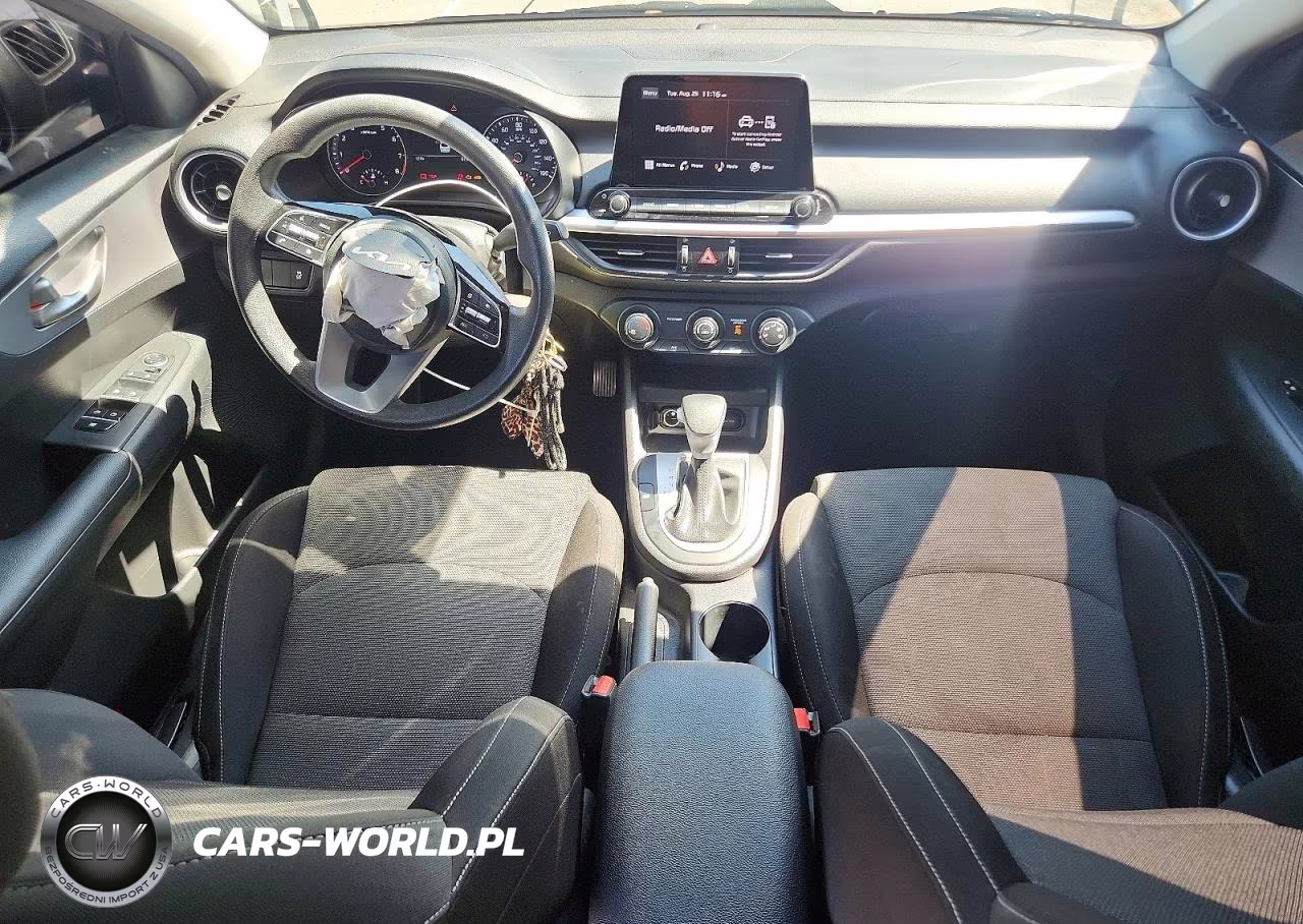 2022 Kia Forte Lxs VIN:3KPF24AD3NE503159 - 8