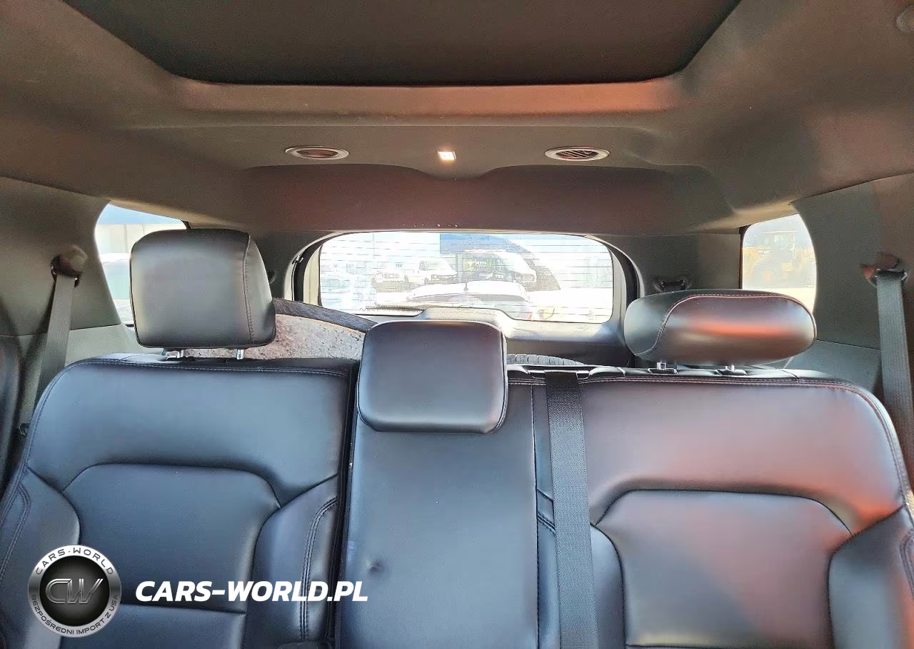 2019 Ford Explorer Xlt VIN:1FM5K7D87KGA86874 - 10
