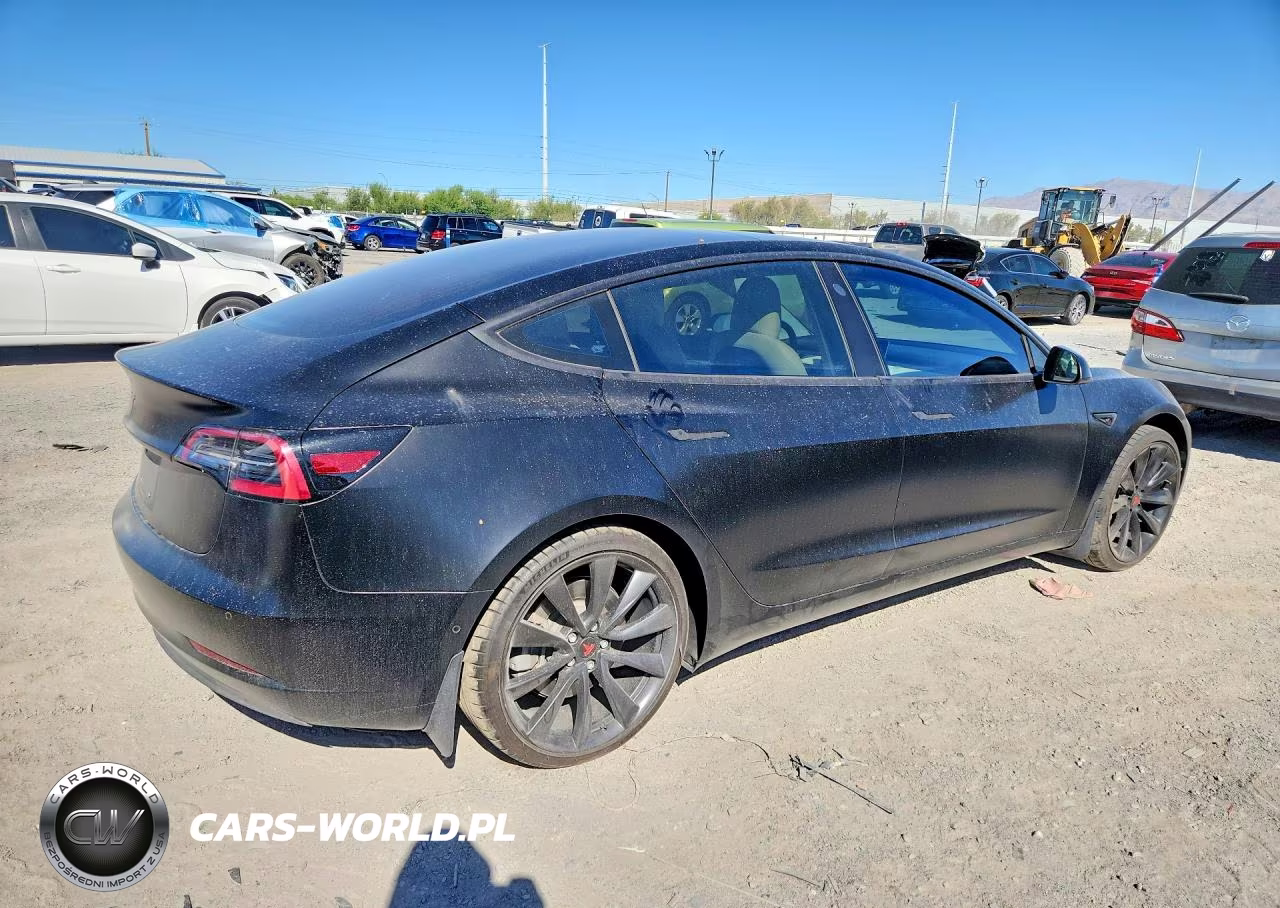 2018 Tesla Model 3 VIN:5YJ3E1EB4JF095986 - 3