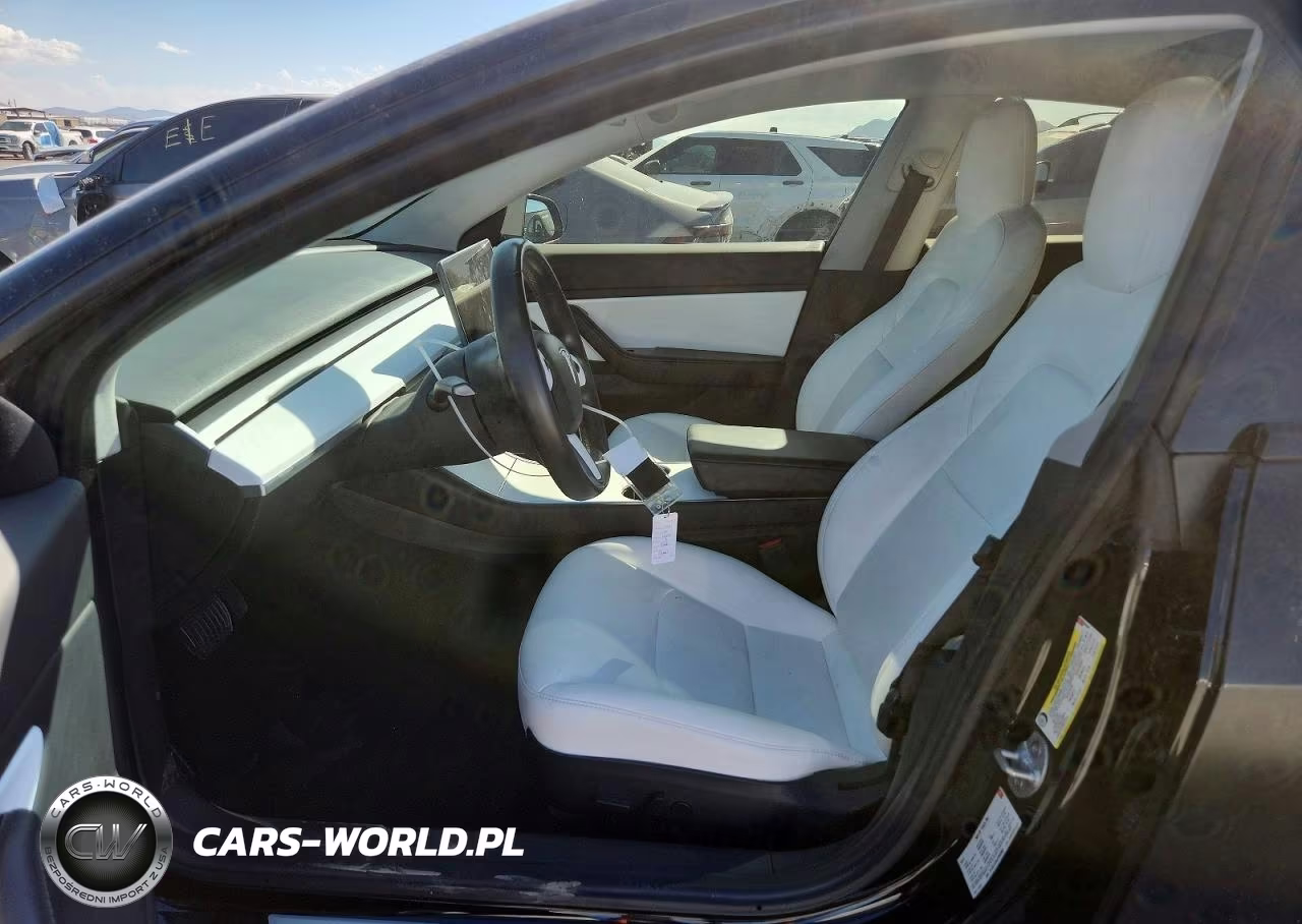 2018 Tesla Model 3 VIN:5YJ3E1EB4JF095986 - 7