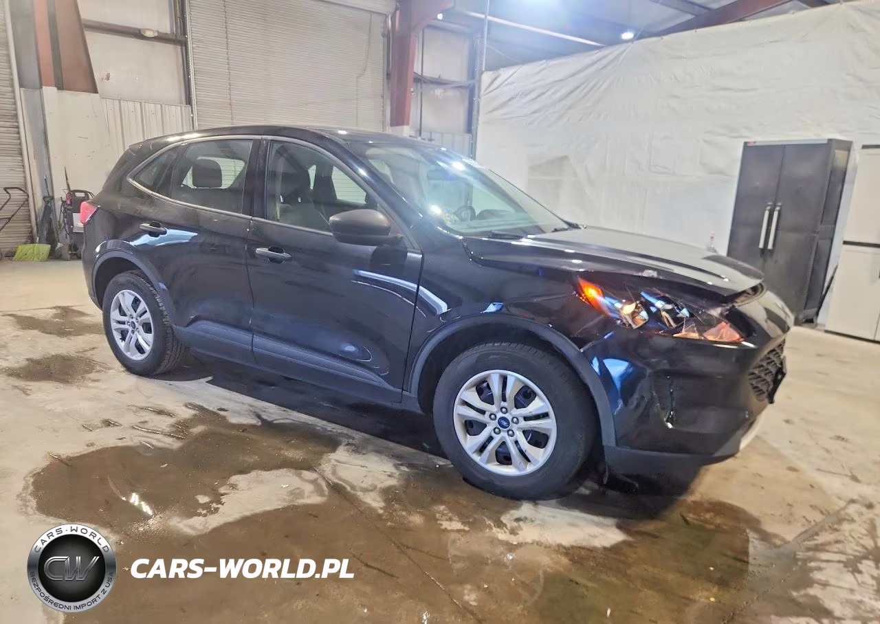2020 Ford Escape S VIN:1FMCU9F68LUB53185 - 4