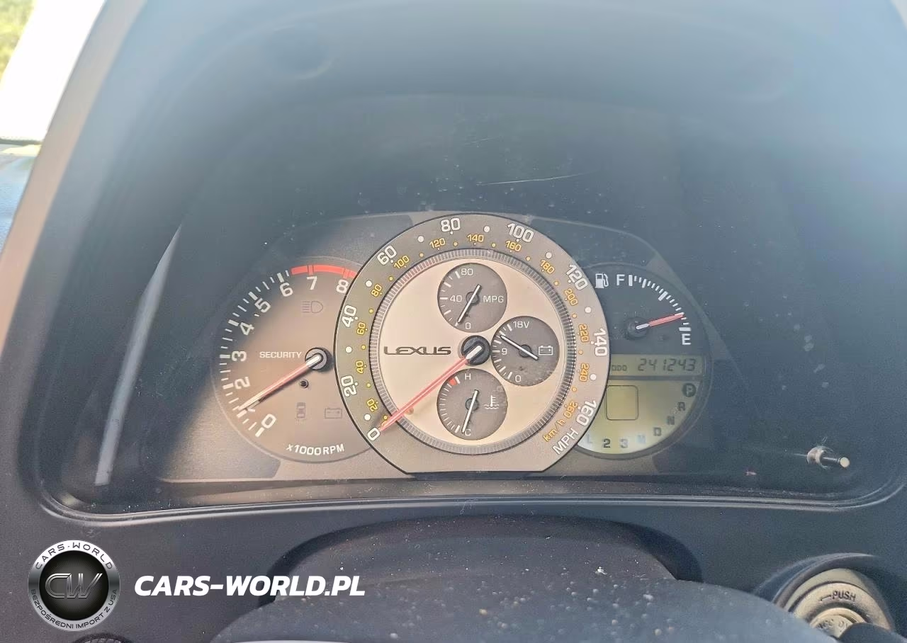 2003 Lexus Is 300 VIN:JTHBD192X30079588 - 9