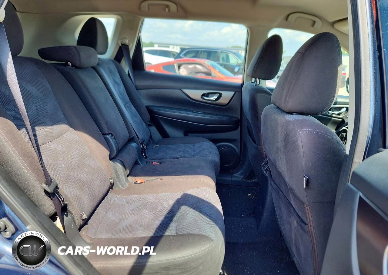 2015 Nissan Rogue S VIN:KNMAT2MT4FP576704 - 10