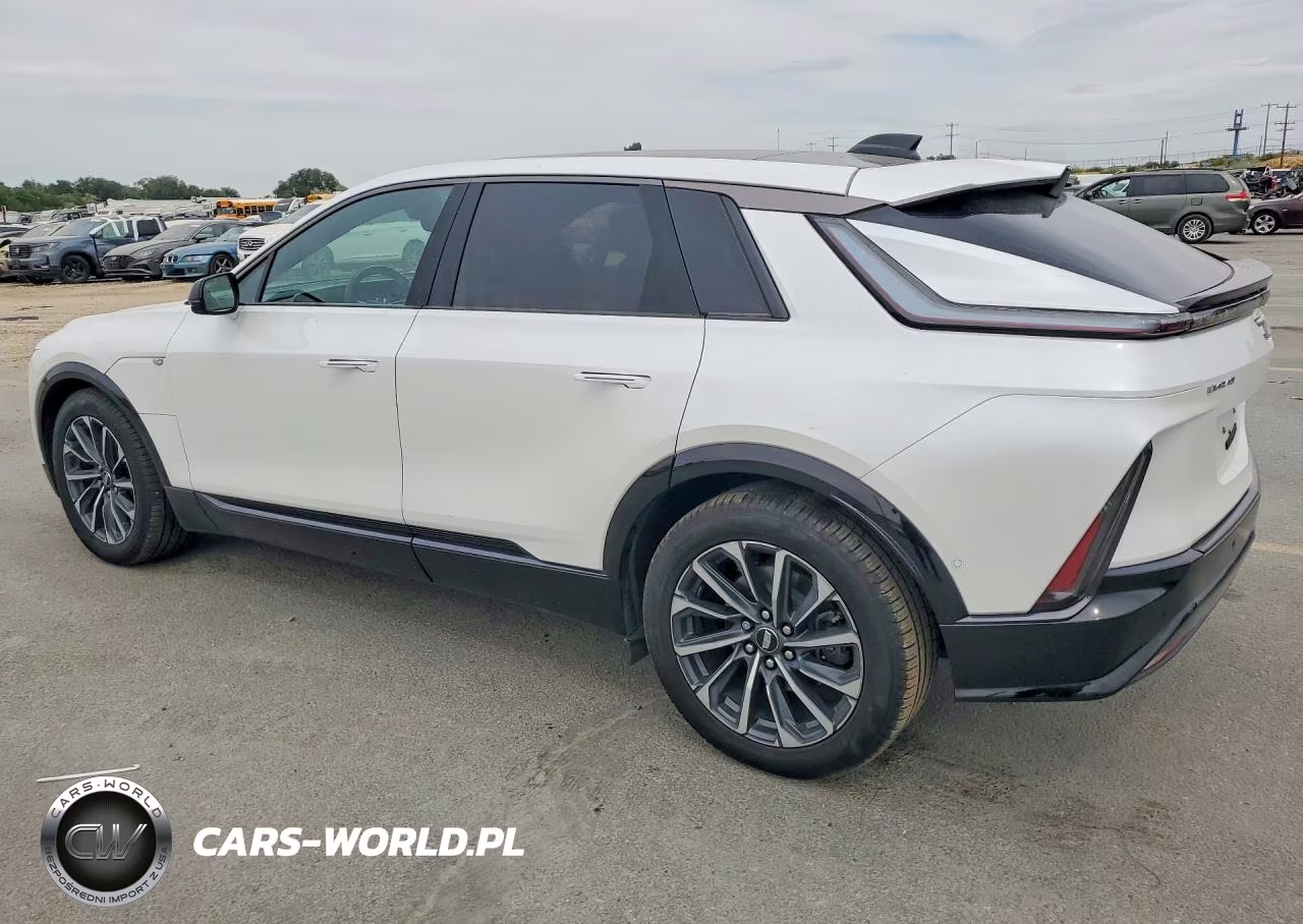 2024 Cadillac Lyriq Sport VIN:1GYKPWRL6RZ120814 - 2