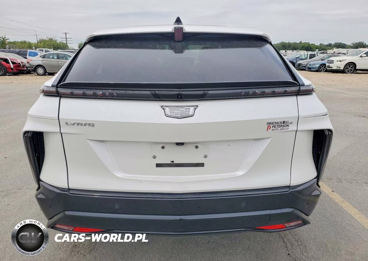 2024 Cadillac Lyriq Sport VIN:1GYKPWRL6RZ120814 - 6