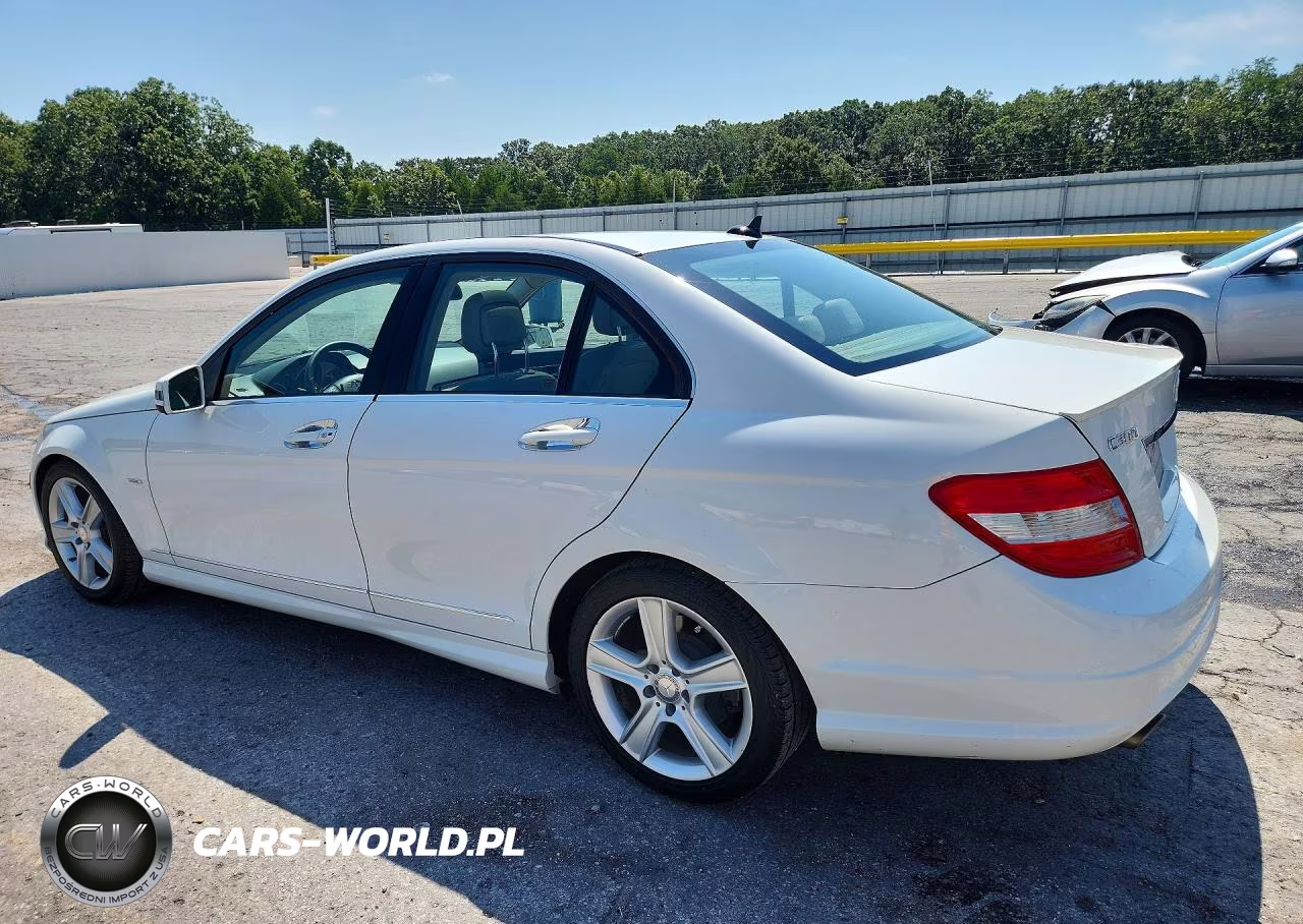 2010 Mercedes-Benz C 300 4Matic VIN:WDDGF8BB0AR104517 - 2