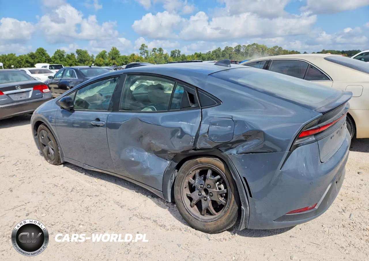 2024 Toyota Prius Le VIN:JTDACAAU2R3031460 - 2