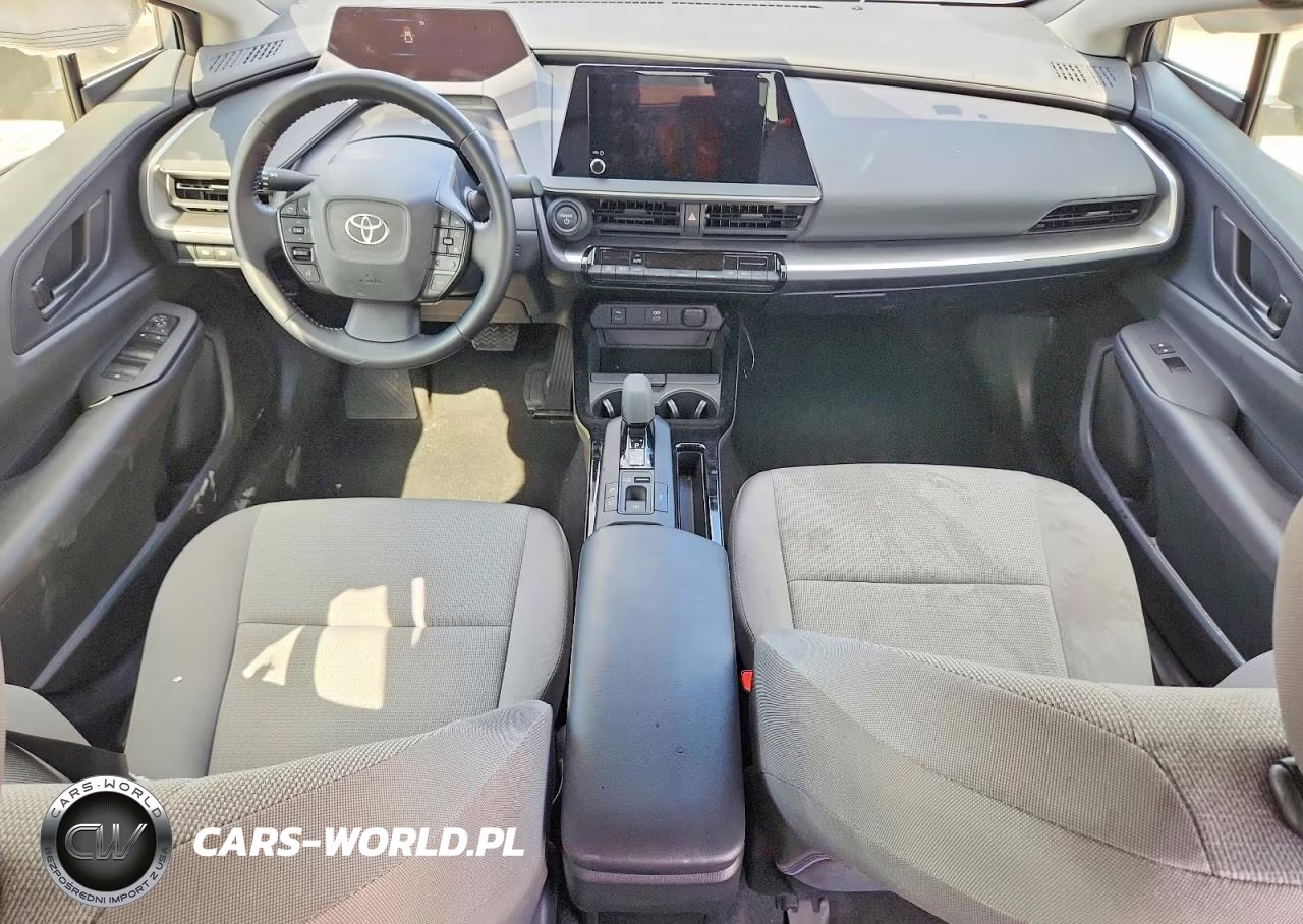 2024 Toyota Prius Le VIN:JTDACAAU2R3031460 - 8