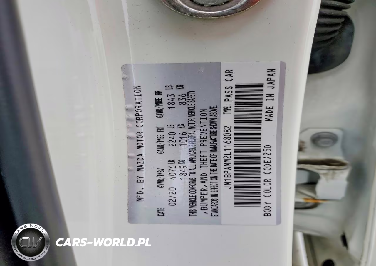 2020 Mazda 3 Preferred VIN:JM1BPAMM2L1168082 - 12