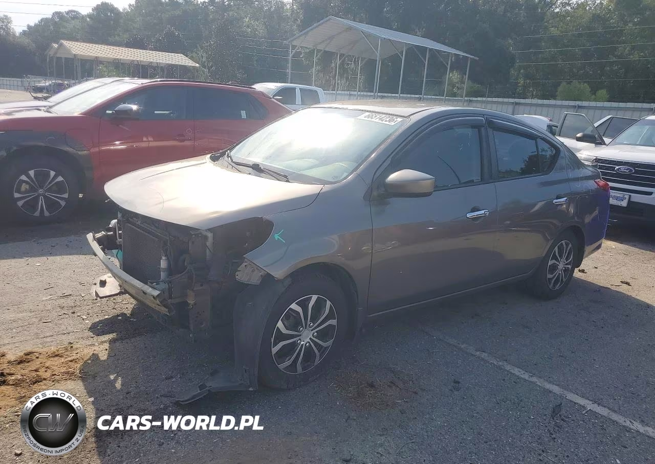 2017 Nissan Versa 1.6 Sv – zdjęcie 1 z 12