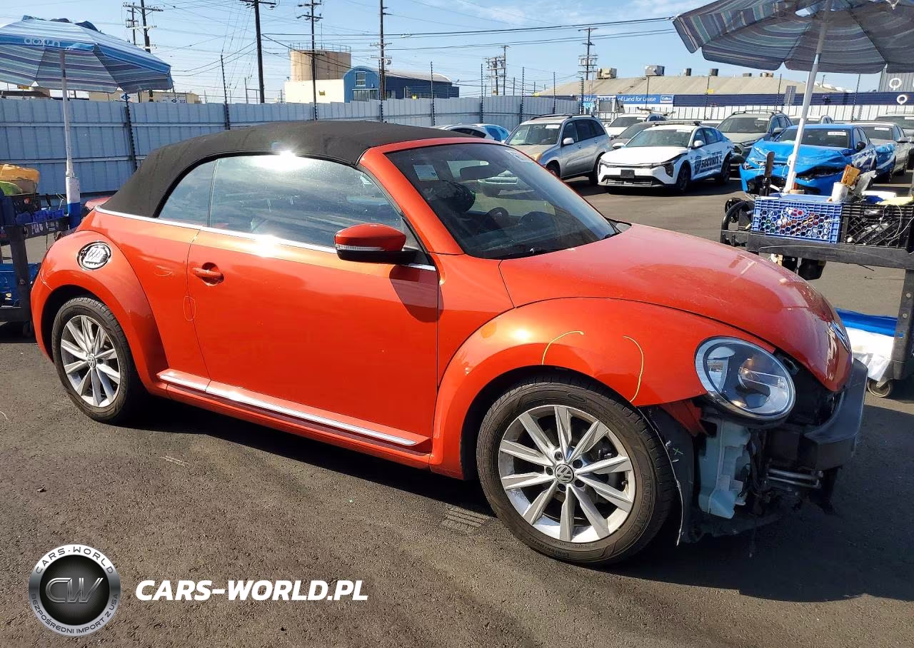 2018 Volkswagen Beetle S VIN:3VW5DAATXJM506892 - 4