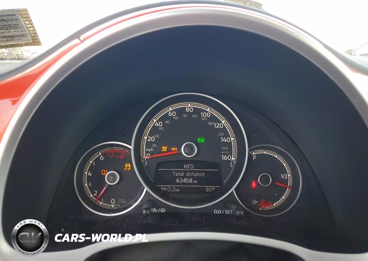 2018 Volkswagen Beetle S VIN:3VW5DAATXJM506892 - 9