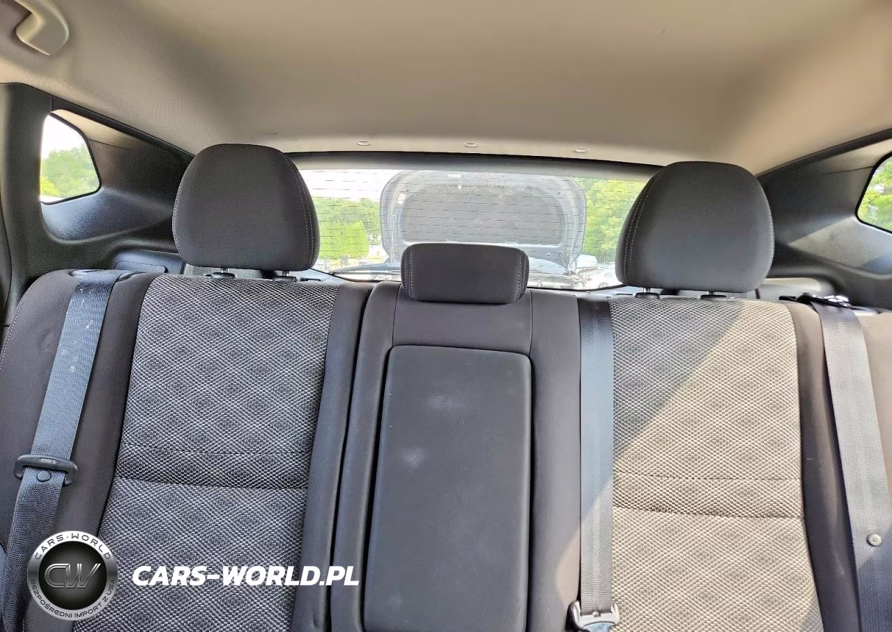 2018 Nissan Rogue Sport Sv VIN:JN1BJ1CR1JW203034 - 10