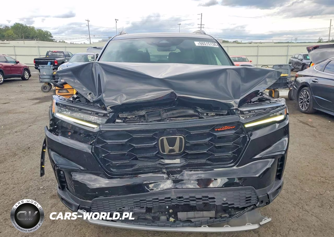 2025 Honda Pilot Trailsport VIN:5FNYG1H60SB073368 - 5