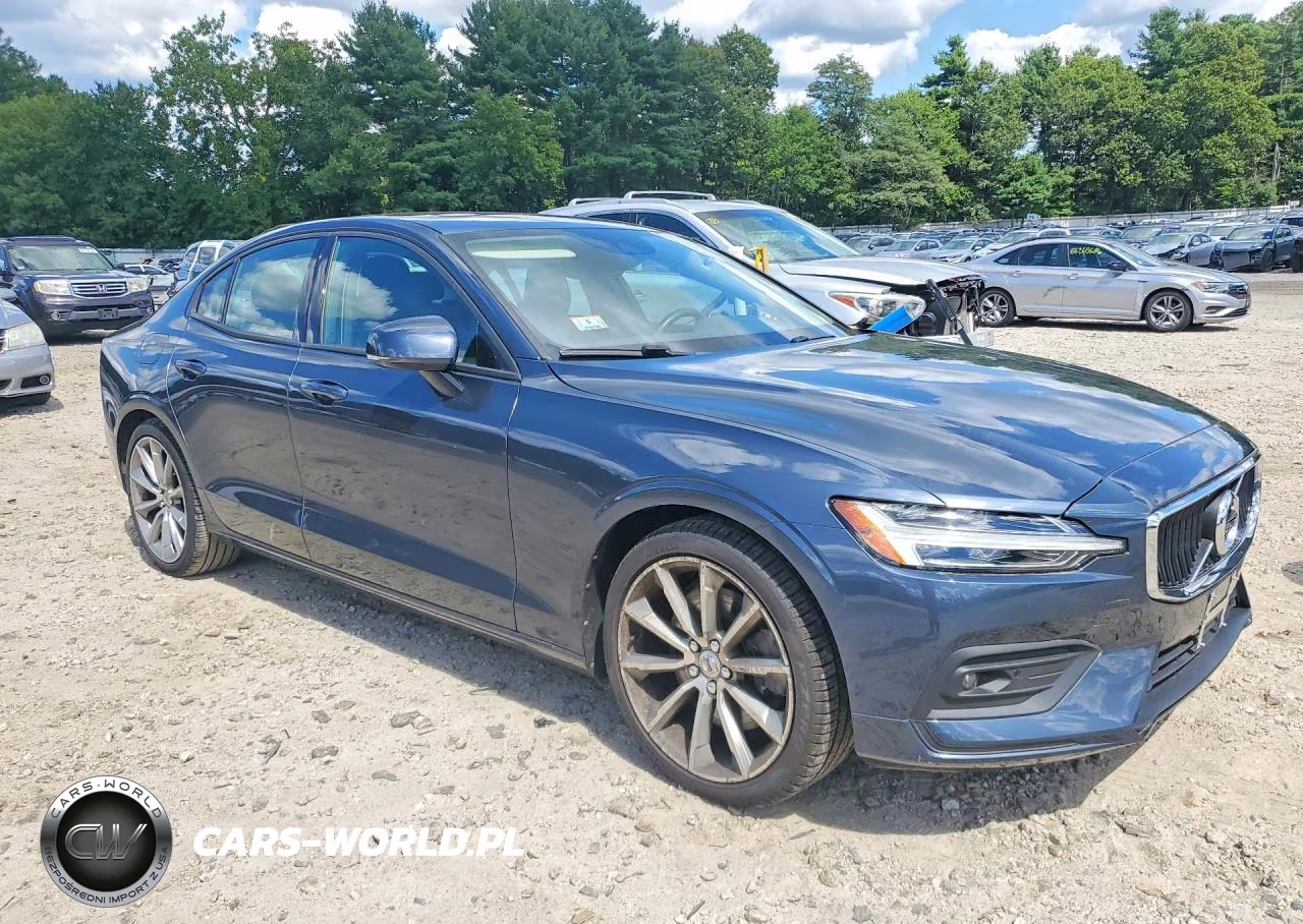 2021 Volvo S60 T6 Momentum VIN:7JRA22TK2MG092413 - 4