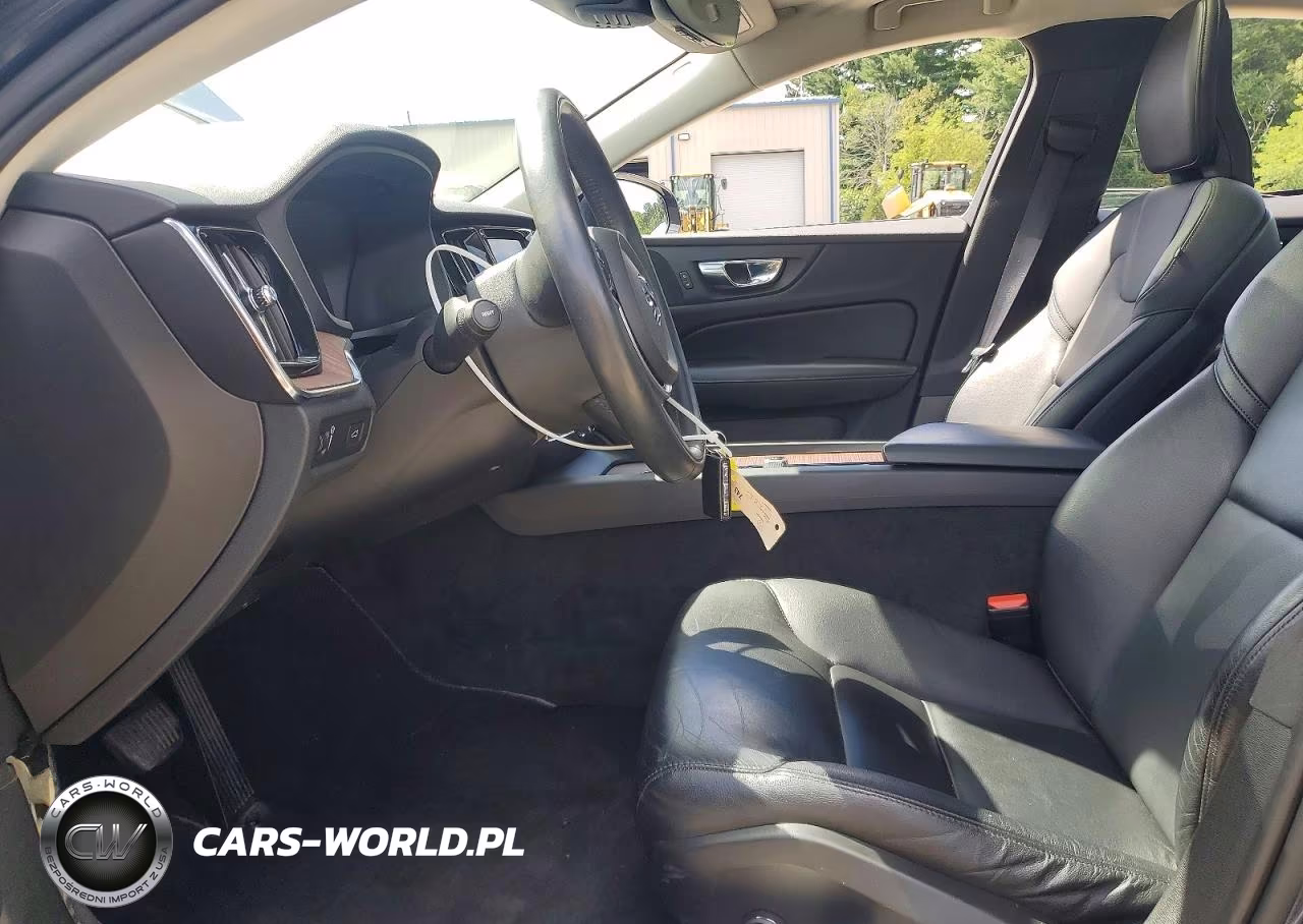 2021 Volvo S60 T6 Momentum VIN:7JRA22TK2MG092413 - 7