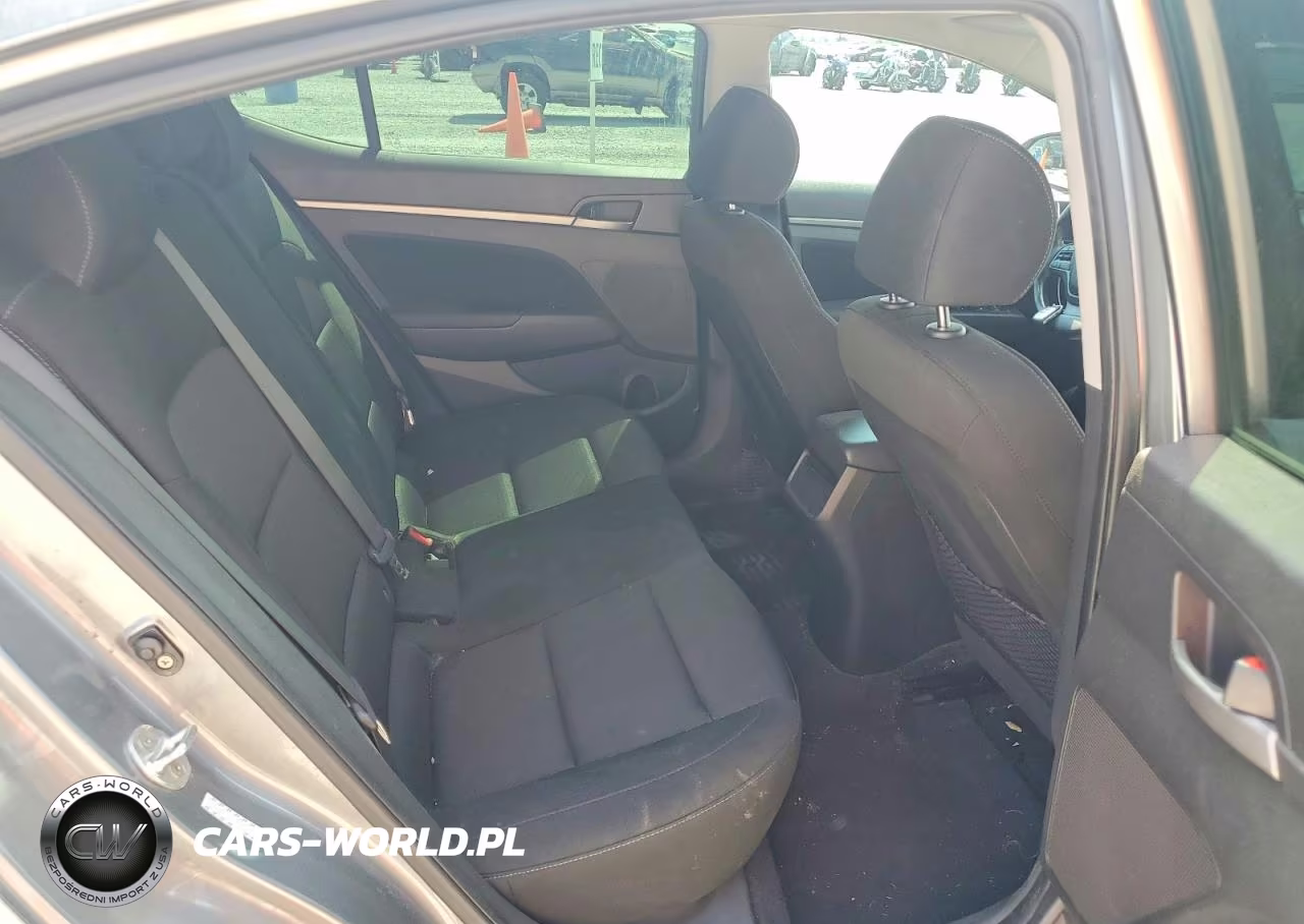 2018 Hyundai Elantra Value Edition VIN:KMHD84LF5JU629695 - 10