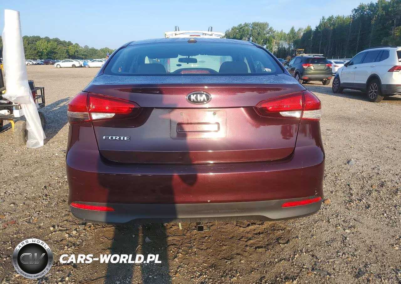 2017 Kia Forte Lx VIN:3KPFK4A76HE123652 - 6