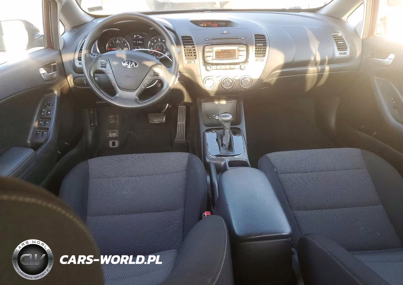 2017 Kia Forte Lx VIN:3KPFK4A76HE123652 - 8