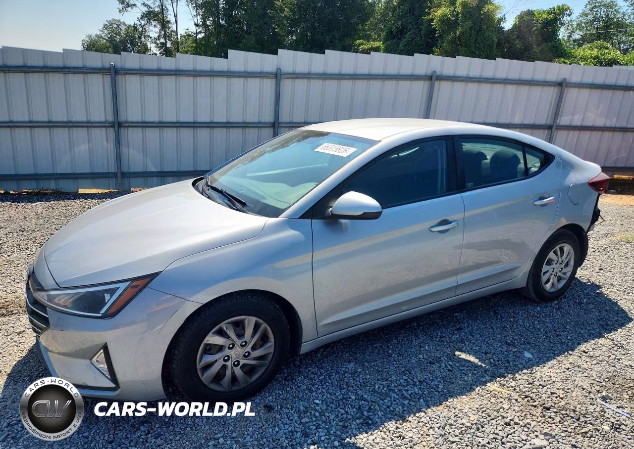 2020 Hyundai Elantra Se – zdjęcie 1 z 12