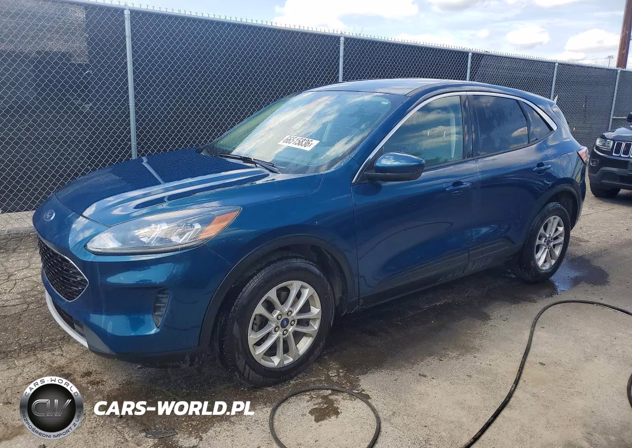 2020 Ford Escape Se VIN:1FMCU9G65LUC38063 - 1