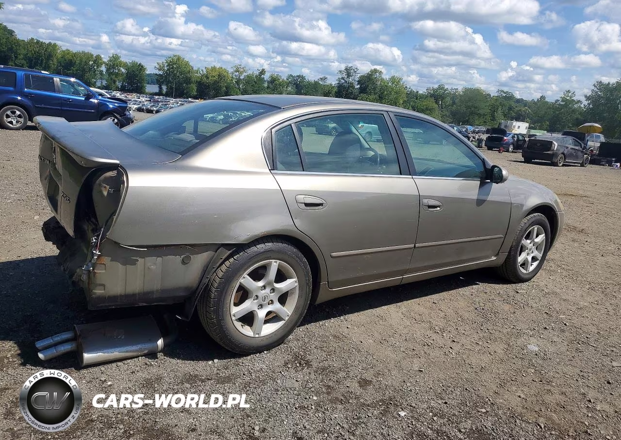 2006 Nissan Altima 2.5 VIN:1N4AL11DX6N435404 - 3