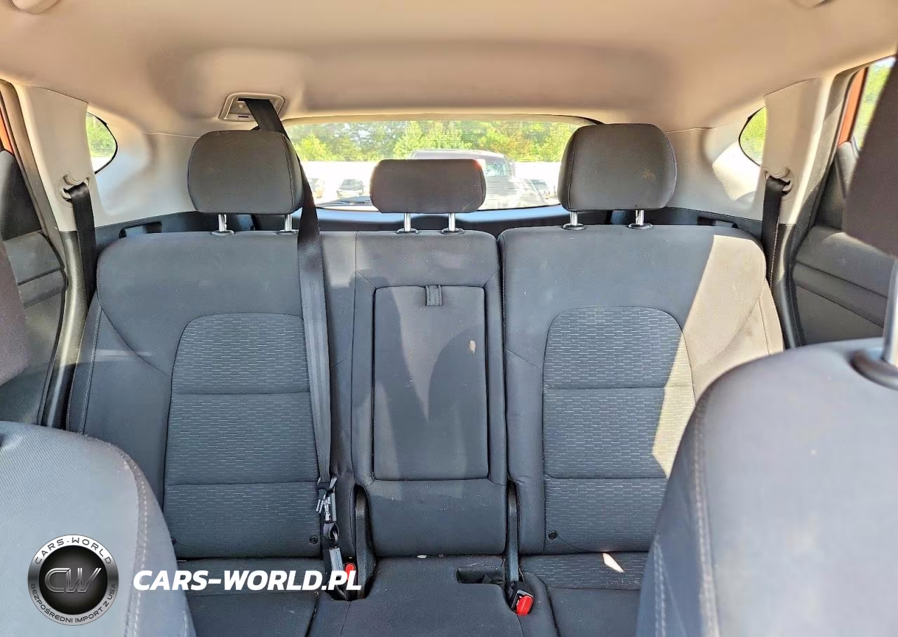 2019 Hyundai Tucson Se VIN:KM8J2CA4XKU923837 - 10