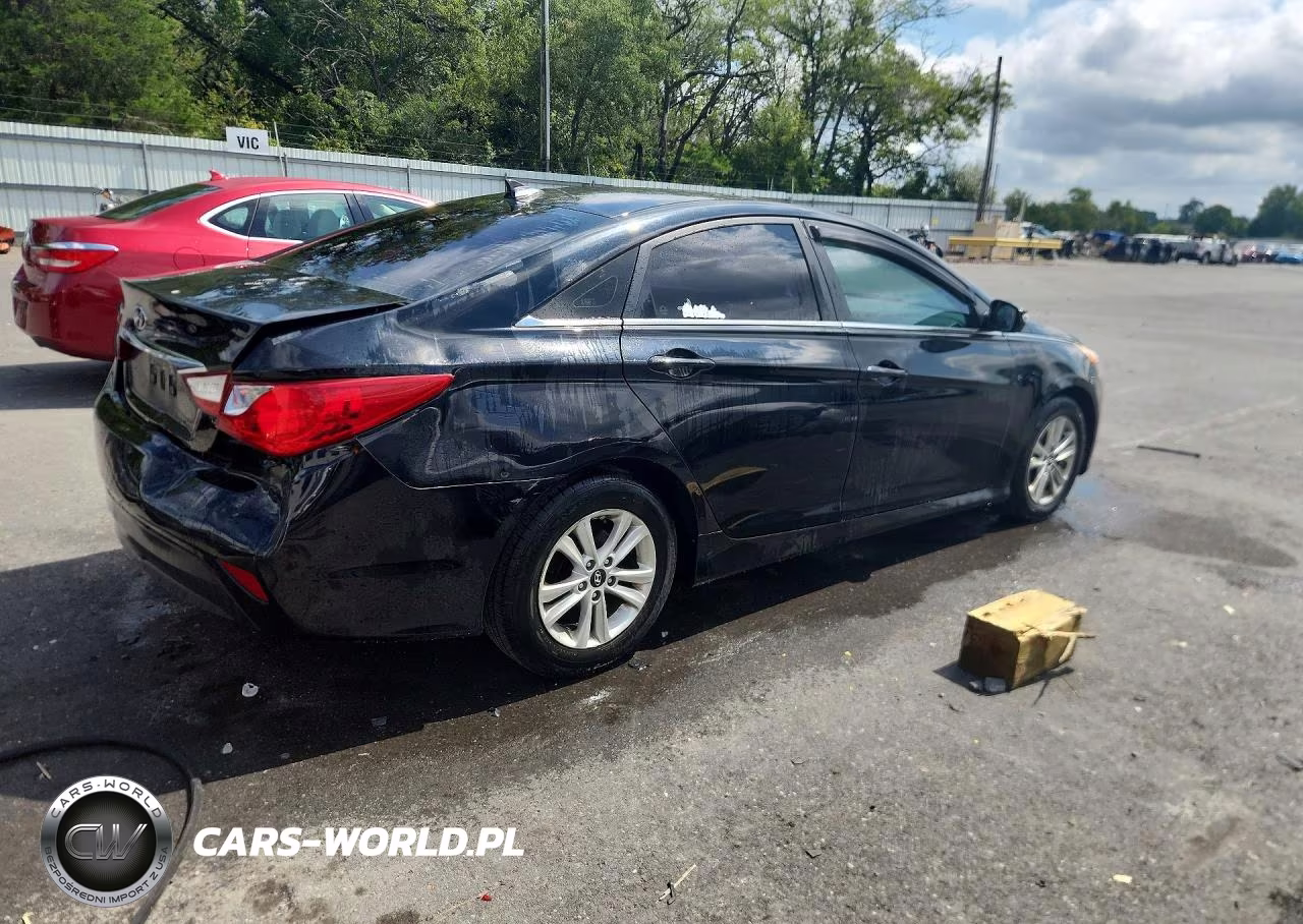 2014 Hyundai Sonata Gls VIN:5NPEB4AC8EH880889 - 3